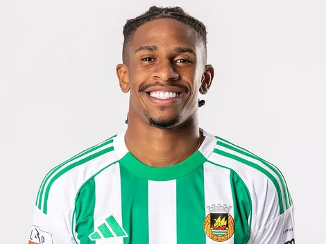 Benfica apresenta oferta para contratar André Luiz, ex-Flamengo