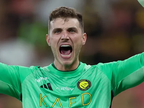 Al-Nassr recebe aprovação para anunciar estrangeiro após saída de Bento