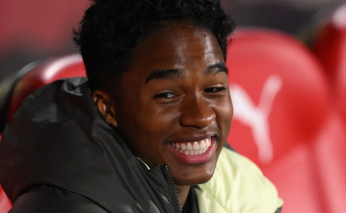 Endrick brilha em campo e desarma críticas, enquanto torcedores cobram Xabi Alonso nas redes