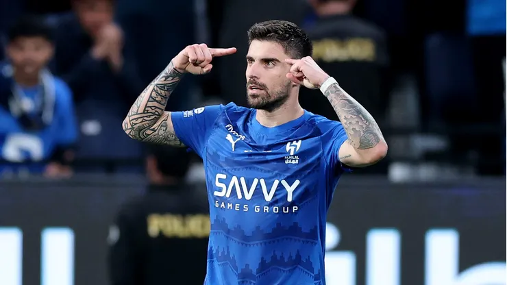 Ruben Neves pode resolver os problemas no meio campo do United. Foto: Abdullah Ahmed/Getty Images