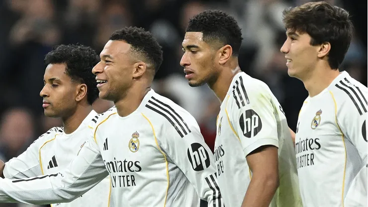 Atletas do Real Madrid após vitória sobre o Sevilla. (Photo by Denis Doyle/Getty Images)