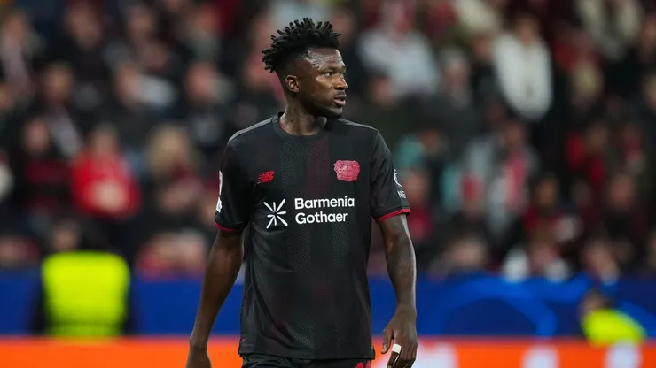 Tapsoba vai desfalcar o Leverkusen nos próximos jogos