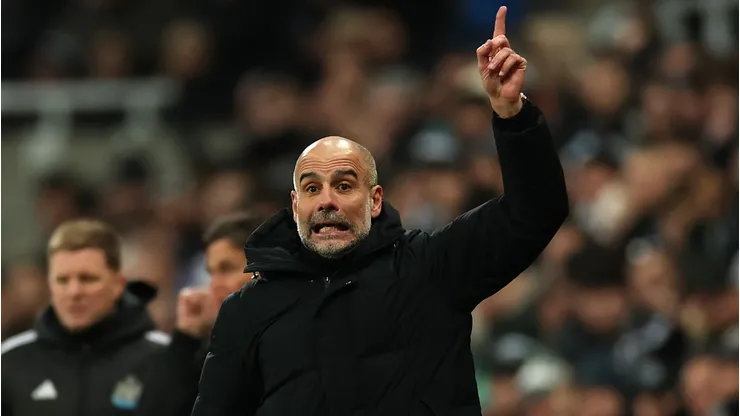 Guardiola venceu, mas voltou a disparar contra o VAR. Foto: Michael Regan/Getty Images