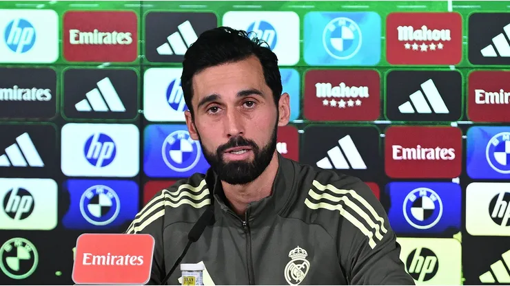 Arbeloa faz mudanças no Real Madrid e Lunin jogará na vaga de Courtois nas copas. (Foto: Denis Doyle/Getty Images)