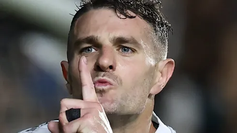 Cerro Porteño chega a acordo com Vegetti, que deve deixar o Vasco. (Foto: Wagner Meier/Getty Images)