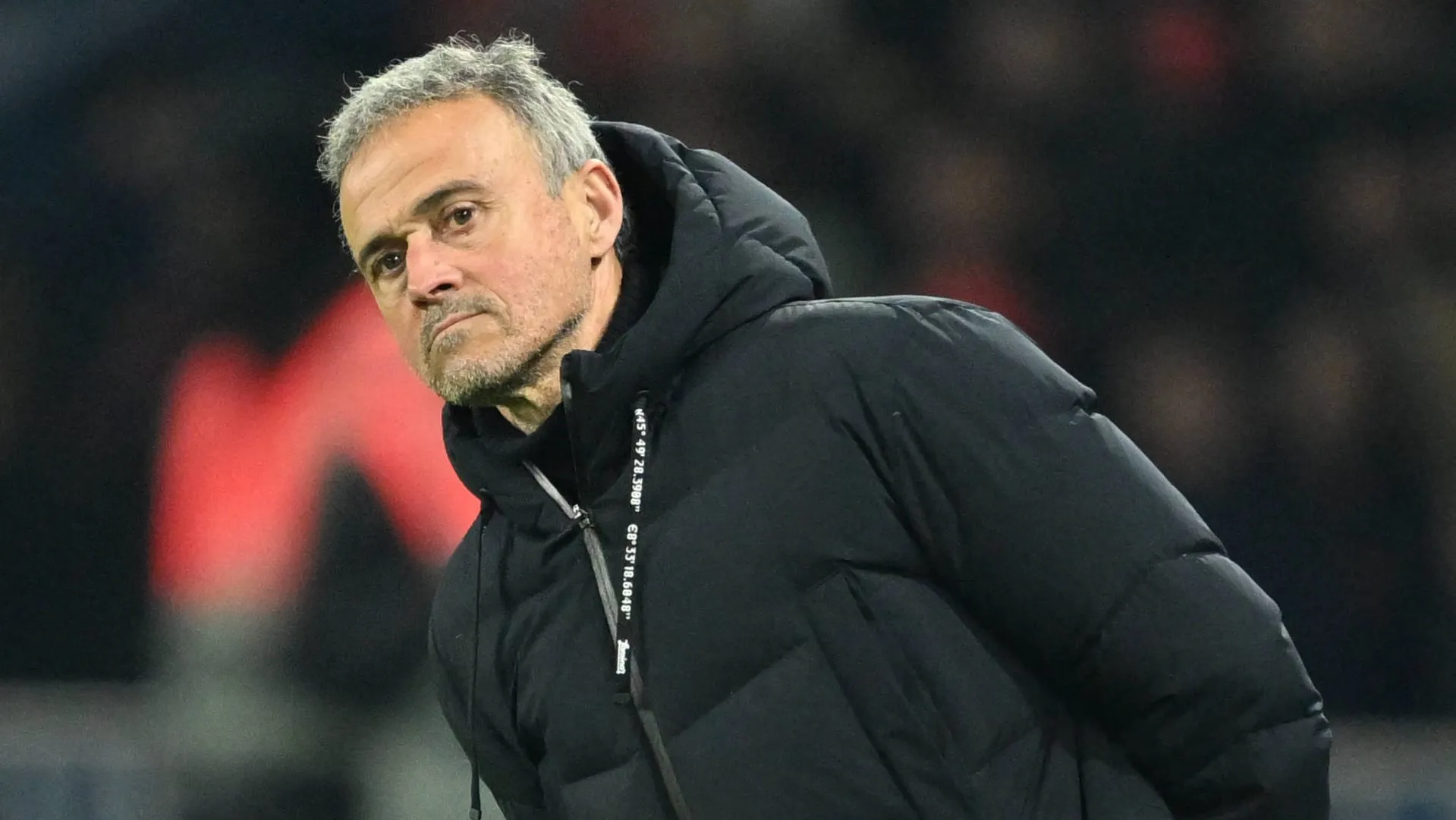 Luis Enrique, treinador do Paris Saint-Germain, é visto durante a partida da Ligue 1 (L1) entre Paris Saint-Germain (PSG) e Paris FC no estádio Parc des Princes, em Paris, França, em 4 de janeiro de 2026. Mustafa Yalcin/Anadolu, Paris, França. Foto: IMAGO / Anadolu Agency