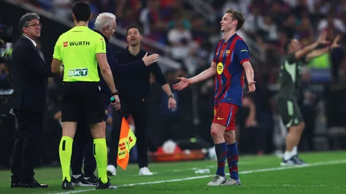 De Jong desfalca o Barcelona hoje (15) contra o Racing