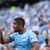 Douglas Costa pode assinar com o Chievo antes de reforçar o Al-Ittifaq