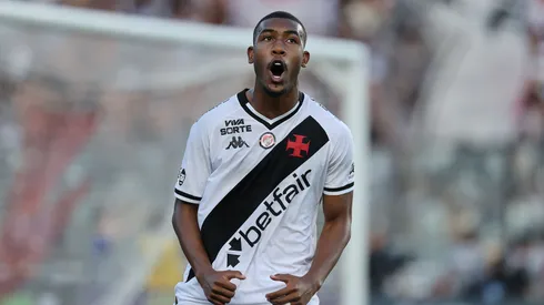Rayan comemora gol com o Vasco ( Wagner Meier/Getty Images)