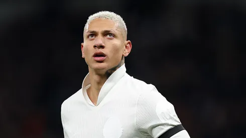 Richarlison é baixa por quase dois meses. Ryan Pierse/Getty Images.