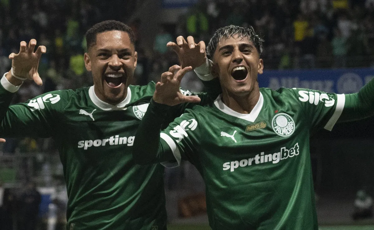 URGENTE: Facundo Torres entra no radar do Boca e pode deixar o Palmeiras