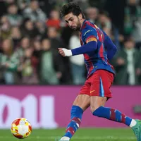 Barcelona vence Racing Santander e se classifica na Copa do Rei