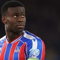 Guéhi vai jogar no Manchester City, revela técnico do Crystal Palace