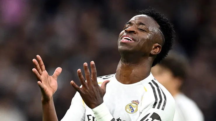 Vinicius Júnior recebe vaias em jogo do Real Madrid contra o Levante. Foto: Denis Doyle/Getty Images
