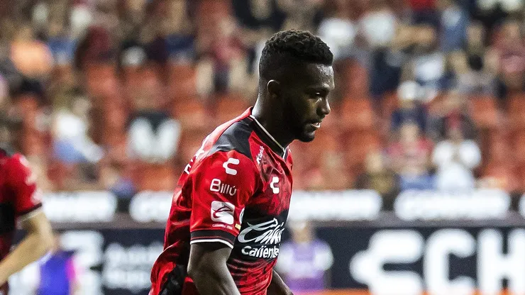 Corinthians avalia Vitinho após atacante do Tijuana se oferecer ao clube. (Photo by Francisco Vega/Getty Images)