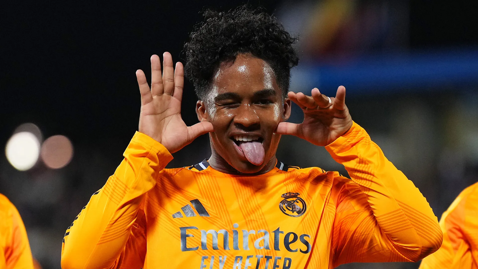 Endrick comemora gol durante partida do Real Madrid