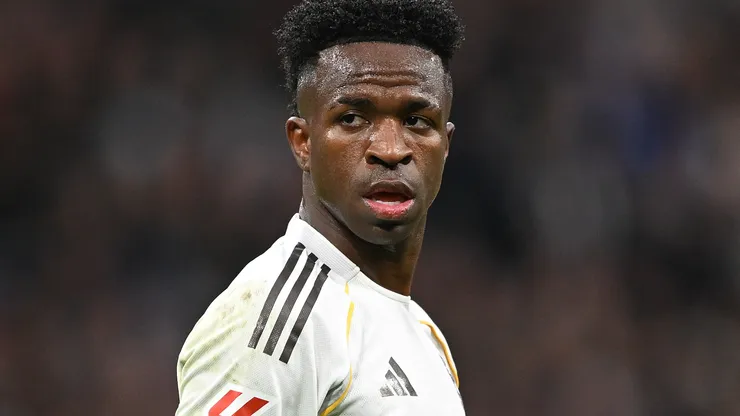Vinicius Júnior em campo pelo Real Madrid. Foto: Denis Doyle/Getty Images