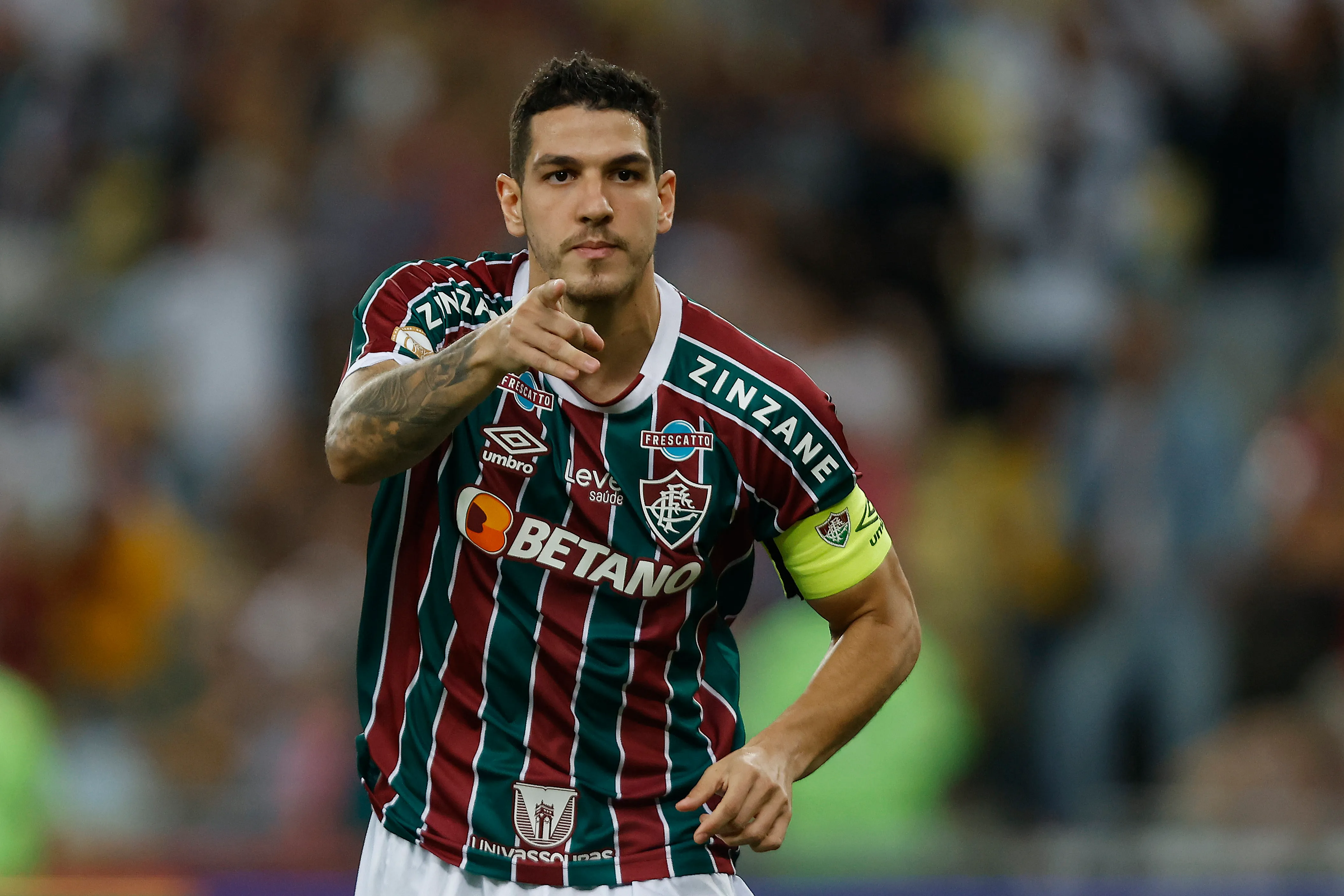 Nino comemora gol pelo Fluminense. Zagueiro quer deixar o Zenit. Foto: Wagner Meier/Getty Images