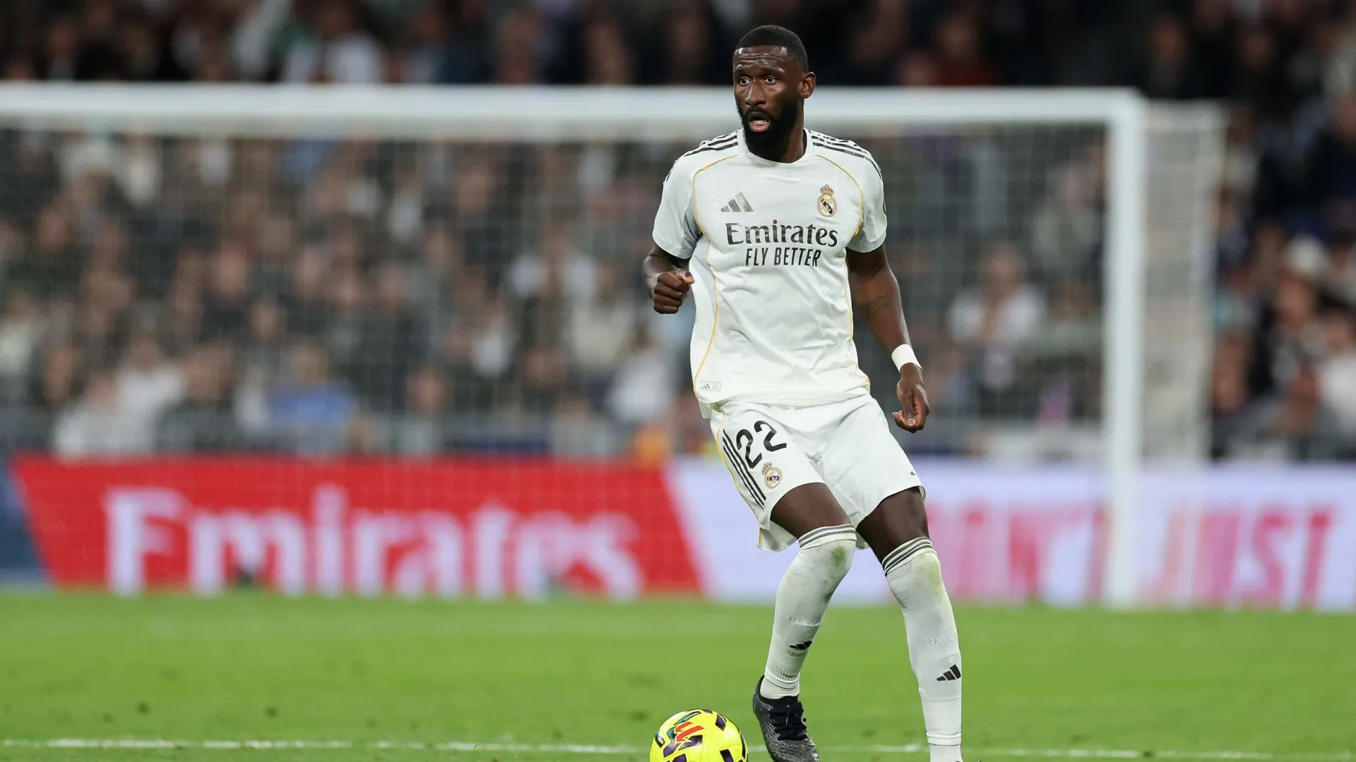Rüdiger é dúvida, assim como Rodrygo, para o jogo entre Real Madrid e Mônaco (foto: Florencia Tan Jun/Getty Images)