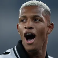 Após perder Gerson, Zenit tenta contratar Danilo, do Botafogo