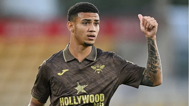 Gustavo Nunes, do Brentford, se tornou alvo do Corinthians e poderia ser um possível substituto de Yuri Alberto, já que o jogador corintiano é constante alvo do futebol europeu. (Foto: Octavio Passos/Getty Images)