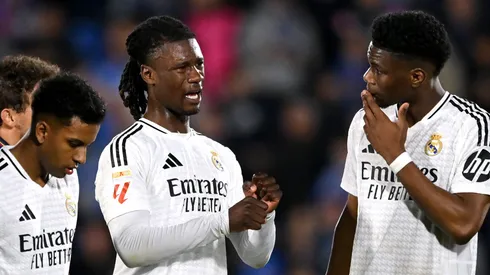 Camavinga, Rodrygo e Tchouameni. (Photo by Denis Doyle/Getty Images)
