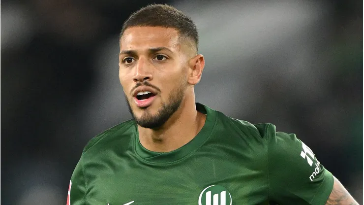 Wolfsburg vê Vinícius Souza na mira de Corinthians e Palmeiras; Timão quer substituir Bidon. (Foto: Stuart Franklin/Getty Images)