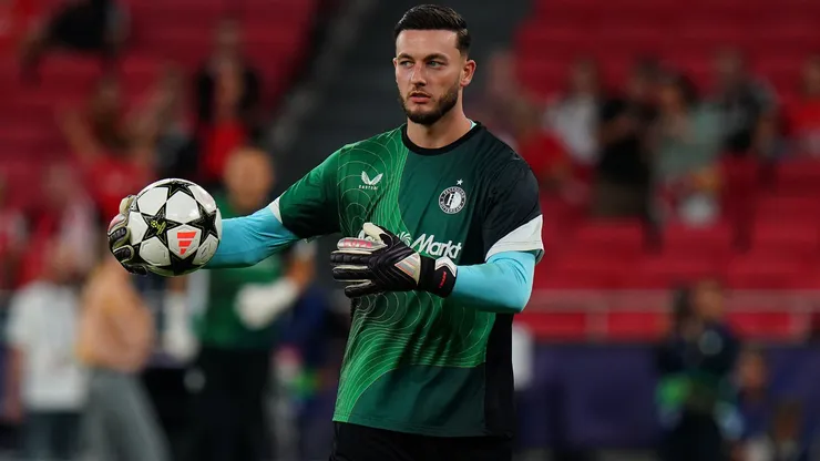 Bijlow foi anunciado pelo Genoa
