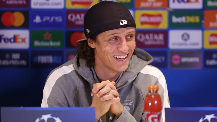 David Luiz, ex-Chelsea, durante entrevista coletiva. Foto: Jasper Wax/Getty Images