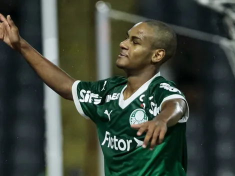 Clube se reúne com representantes de Eduardo Conceição, atacante do Palmeiras