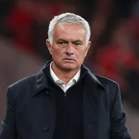 Juventus x Benfica: Mourinho é alvo de provocação de torcida rival