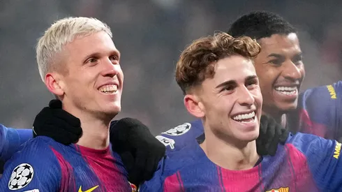 Jogadores do Barcelona comemoram vitória da equipe. (Photo by Gabriel Kuchta/Getty Images)