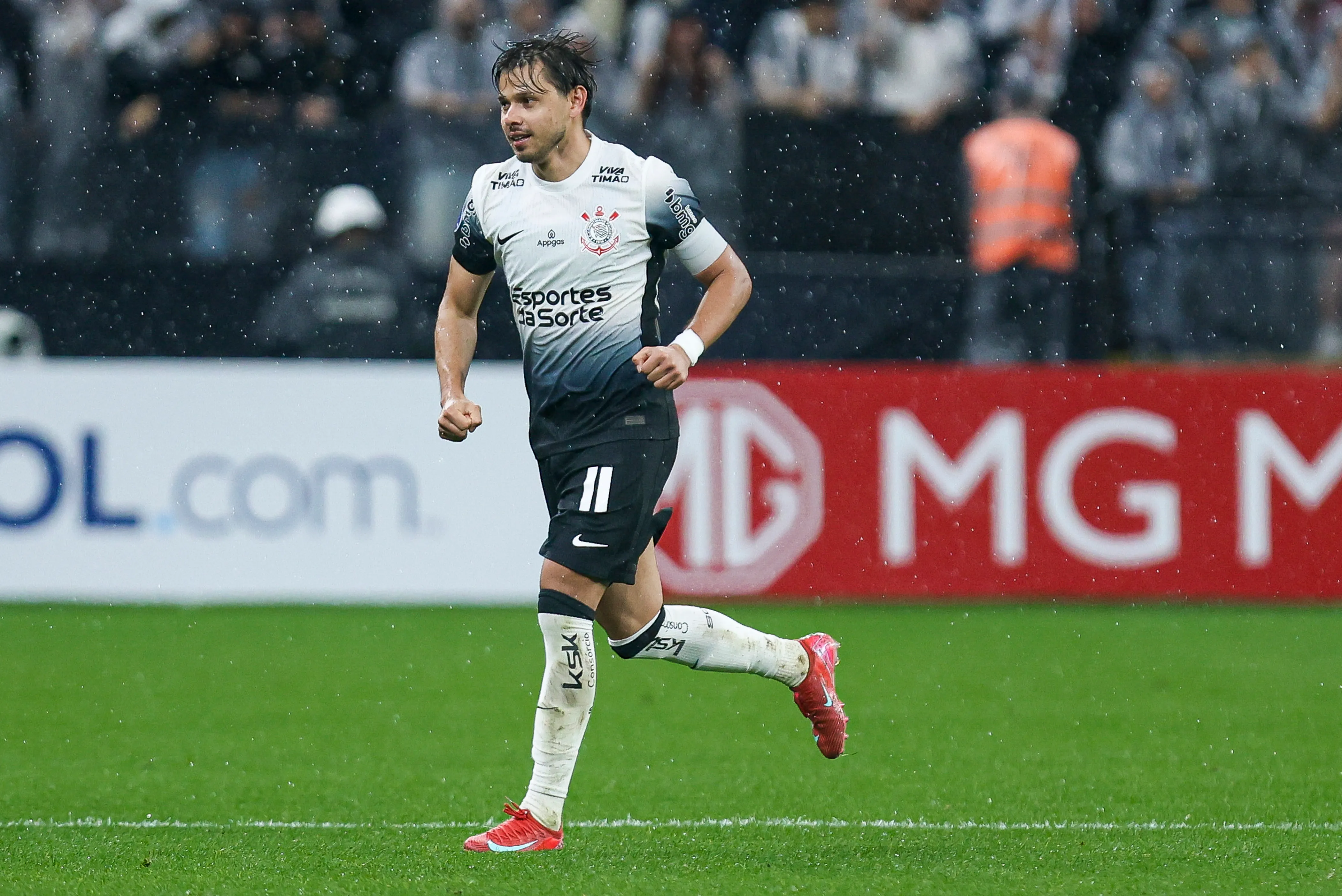 Ángel Romero em ação pelo Corinthians. (Foto: Ricardo Moreira/Getty Images)