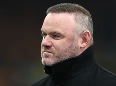 Rooney provoca debate ao confrontar United de 2008 e Arsenal atual