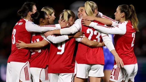 Arsenal se destaca financeiramente no futebol feminino – Foto: Warren Little/Getty Images