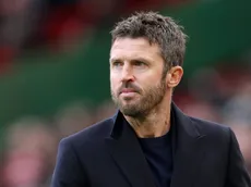 Carrick realiza mudanças no United e causa surpresa