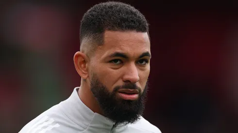 Douglas Luiz entra na mira do Chelsea. Foto: Ryan Pierse/Getty Images