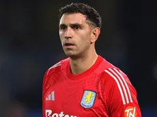 Inter de Milão avança por Dibu Martínez