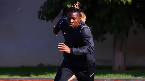 Patrícia Seteco chega ao clube após passagem pelo futebol da Geórgia – Foto: Redes Sociais/Patrícia Seteco