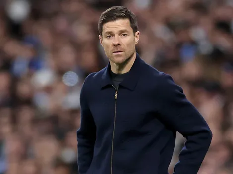 Xabi Alonso pode assumir outro projeto em meio a demora do Liverpool
