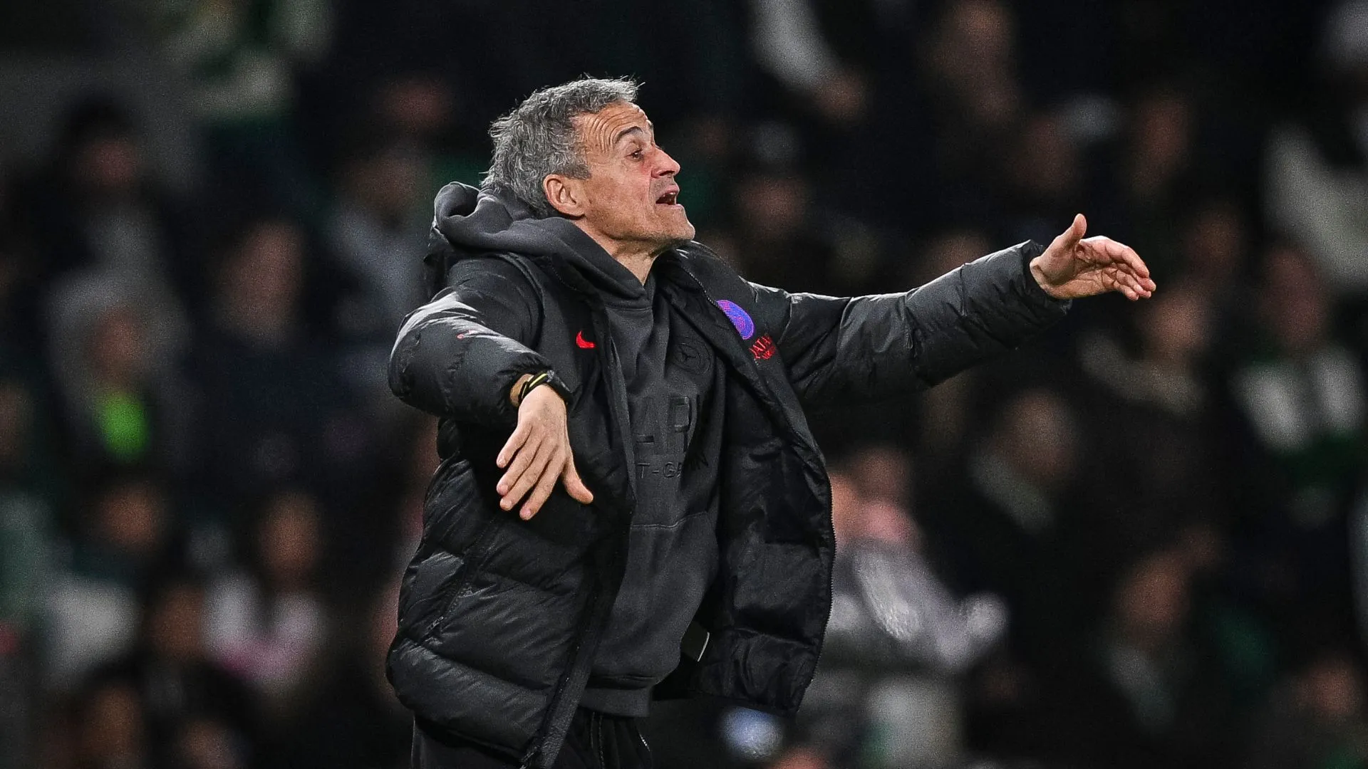 Luis Enrique comanda o PSG hoje (23) em mais uma partida (foto: Octavio Passos/Getty Images)