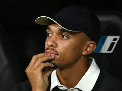 Alexander-Arnold sofre com lesões e analisa deixar clube merengue