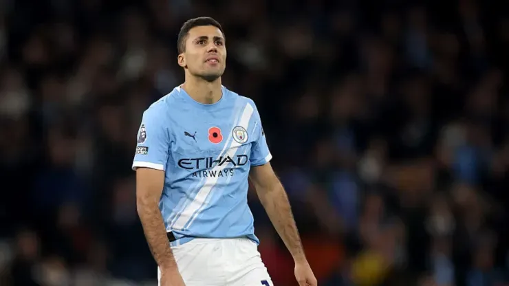 Rodri volta de lesão e terá minutagem no Manchester City. Carl Recine/Getty Images.