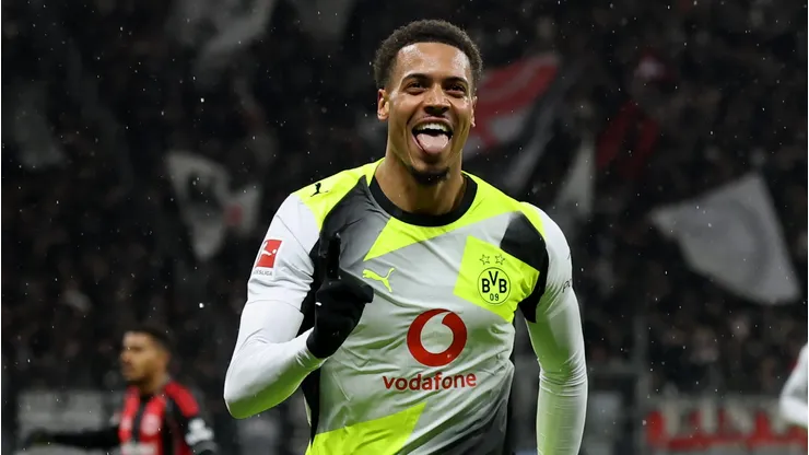 Borussia Dortmund iniciará conversas para renovar com Nmecha após sondagens da Premier League. (Foto de Alex Grimm/Getty Images)