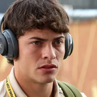 Alvo de Napoli, Milan e Roma, Giay decide permanecer no Palmeiras