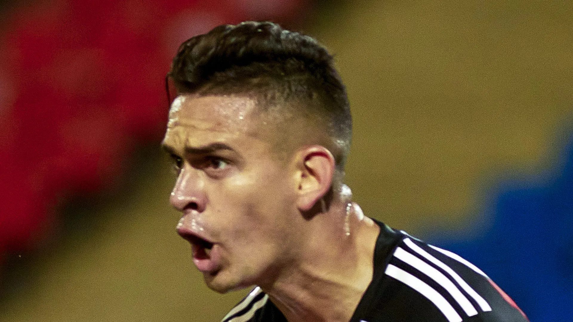 Rafael Santos Borré, do River Plate, comemora após marcar o quinto gol de sua equipe durante a partida entre Godoy Cruz e River Plate, válida pela Copa da Liga Profissional 2021, no Estádio Malvinas Argentinas, em 20 de março de 2021, em Mendoza, Argentina. (Foto: Alexis Lloret/Getty Images)