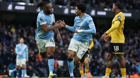 Semenyo e Marmoush fizeram os gols do Manchester City