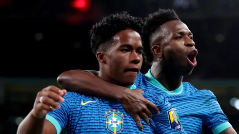 Endrick quer voltar à Seleção Brasileira. Catherine Ivill/Getty Images.