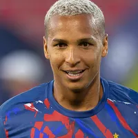 LDU faz proposta pela contratação do atacante Deyverson