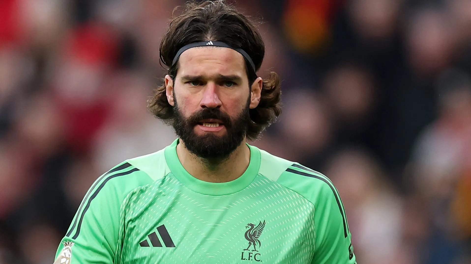 Alisson pelo Liverpool